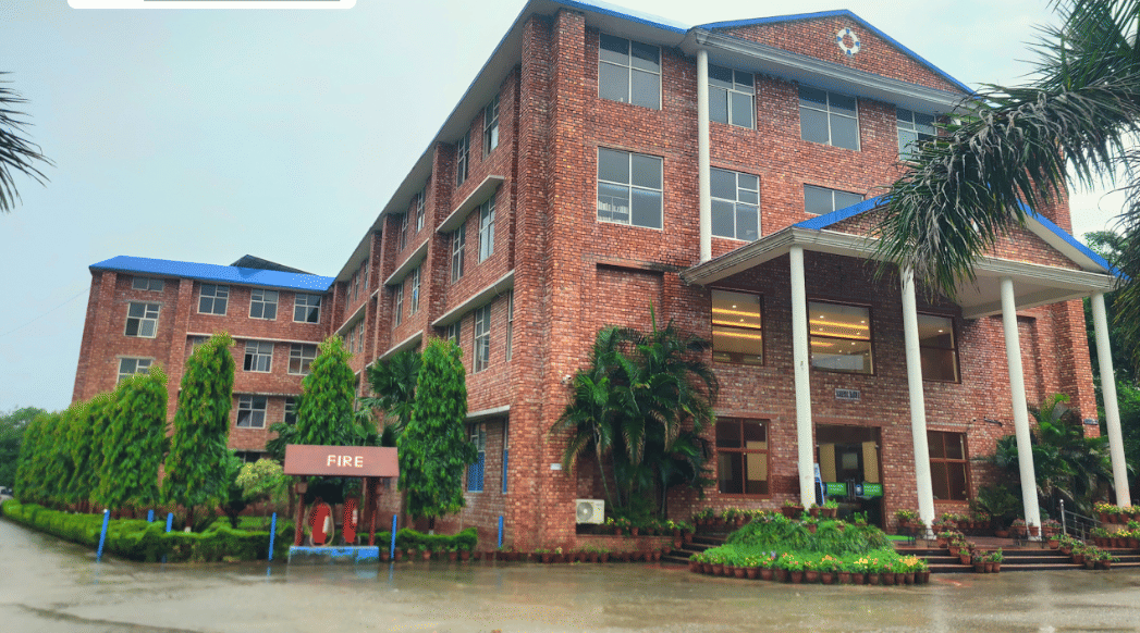 Maya Devi University Powered by Emversity infrastructure photo 8